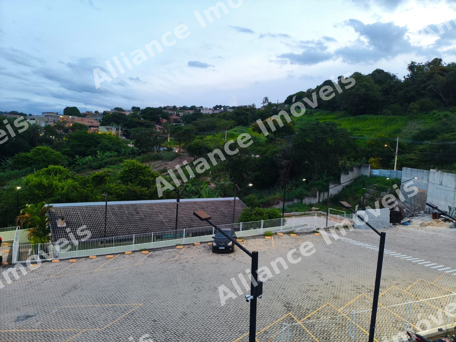 EXCELENTE APARTAMENTO 02 QUARTOS, PORTARIA COM ENTRADA FACIAL E PORTEIRO 24 HORAS