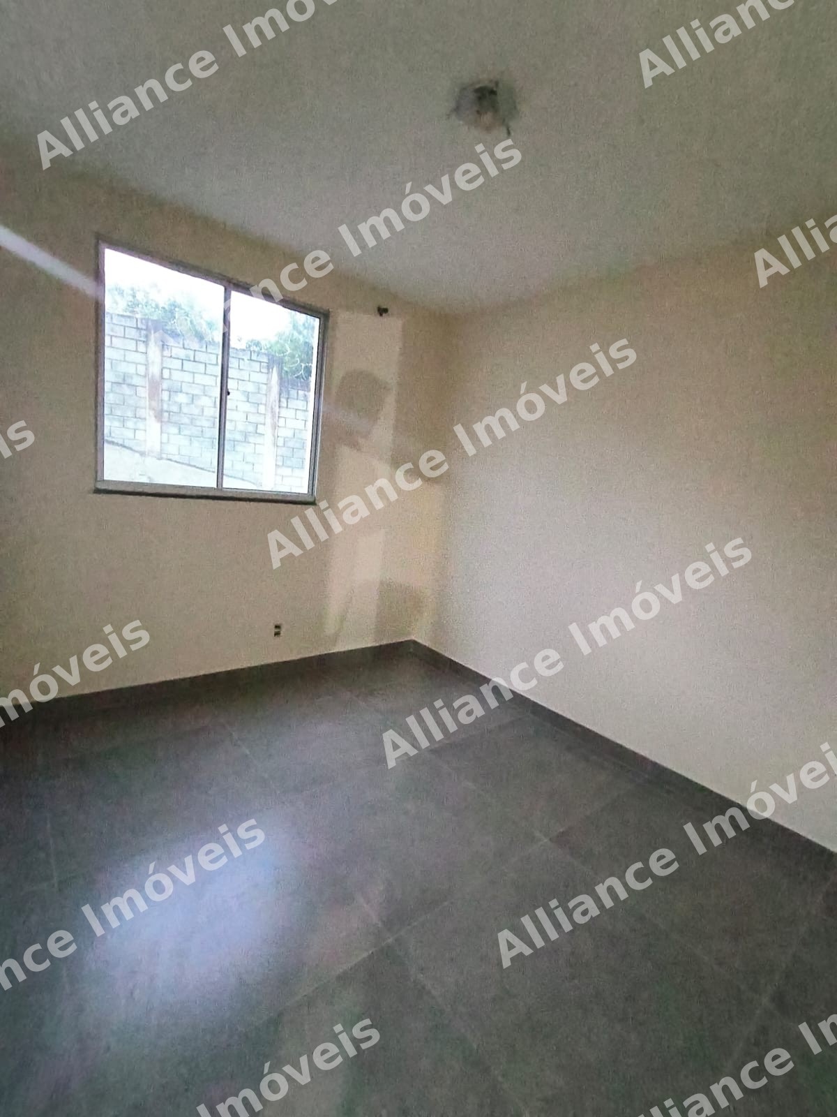 EXCELENTE APARTAMENTO 02 QUARTOS, PORTARIA COM ENTRADA FACIAL E PORTEIRO 24 HORAS