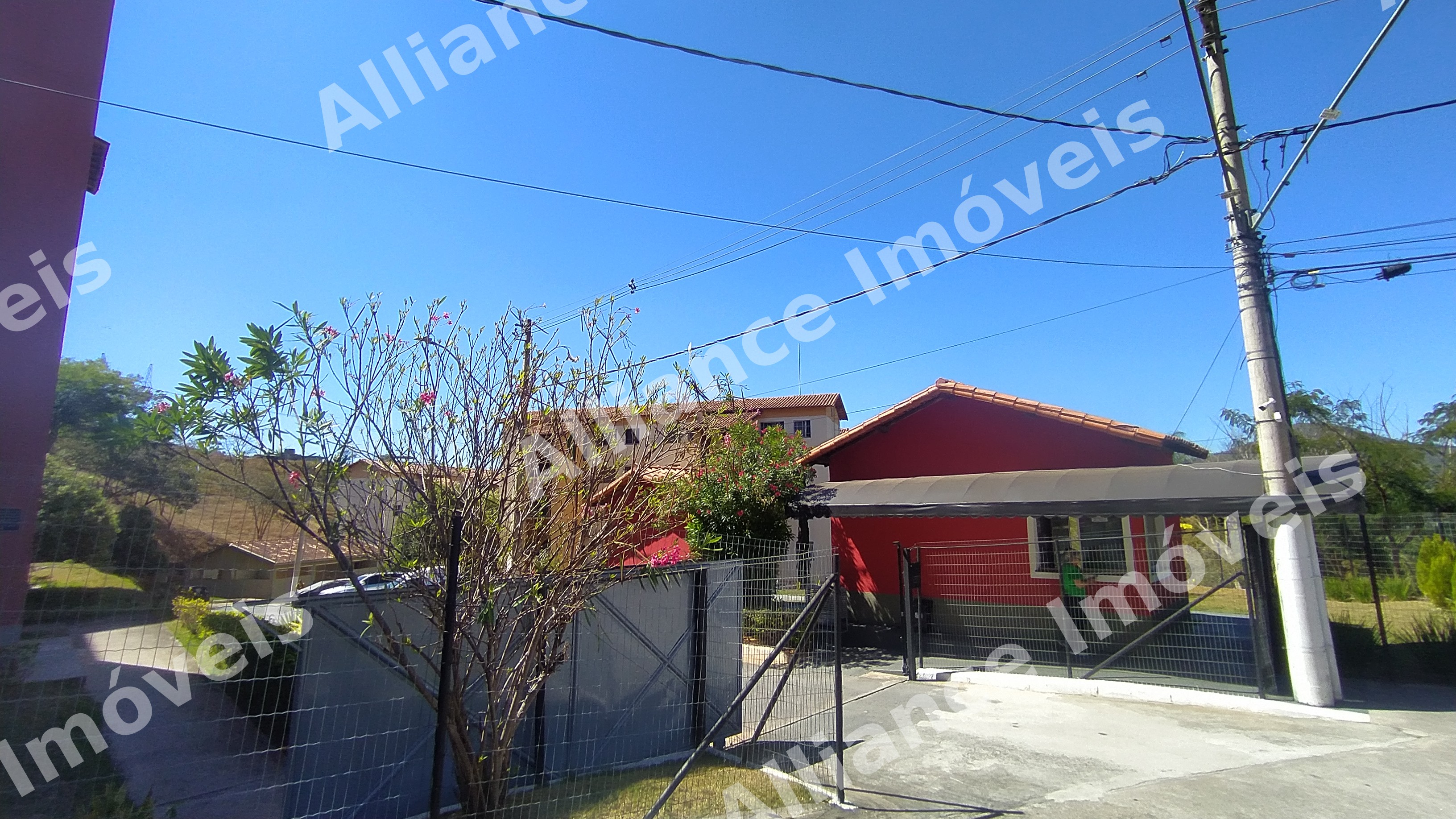 🏠 APARTAMENTO À VENDA NO CONDOMÍNIO BEIJA-FLOR – JARDIM VITÓRIA | 1º ANDAR ✨ Conforto, praticidade e uma localização estratégica para você morar bem!