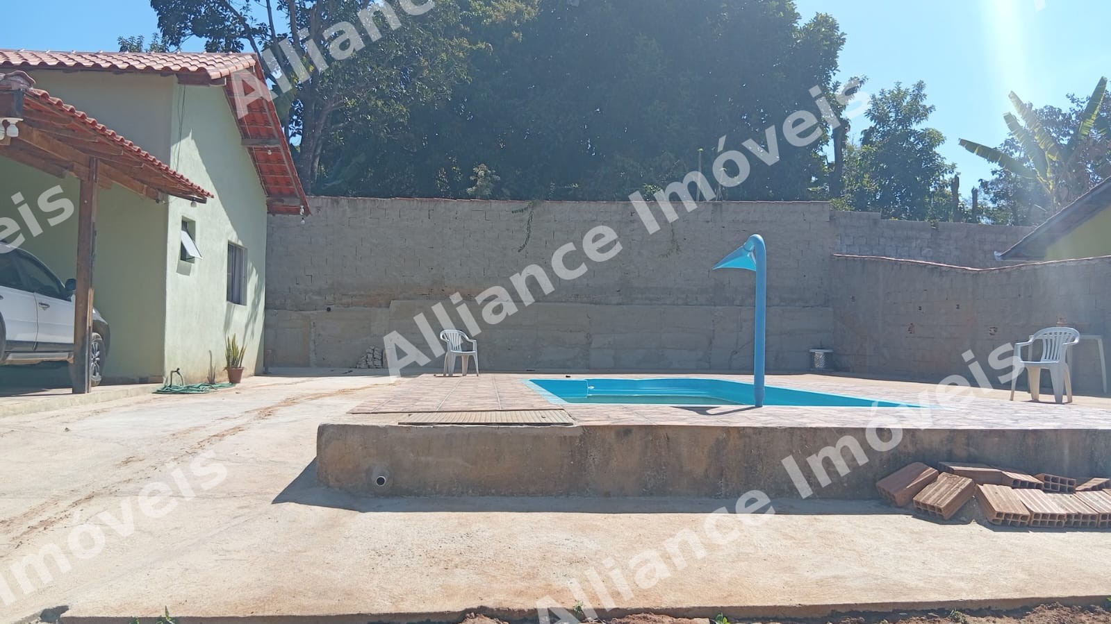 🏡 Sítio com 720 m², Piscina e 3 Quartos em Esmeraldas 🌿 Espaço, conforto e tranquilidade a poucos minutos do centro de Esmeraldas!